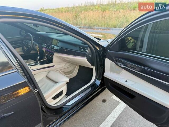 Черный БМВ 7 Серия, объемом двигателя 2.99 л и пробегом 299 тыс. км за 18499 $, фото 23 на Automoto.ua