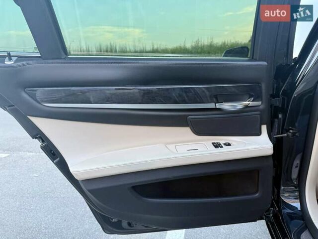 Черный БМВ 7 Серия, объемом двигателя 2.99 л и пробегом 299 тыс. км за 18499 $, фото 18 на Automoto.ua