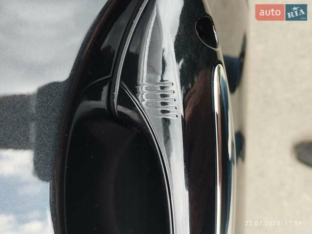Черный БМВ 7 Серия, объемом двигателя 4.39 л и пробегом 32 тыс. км за 31990 $, фото 20 на Automoto.ua