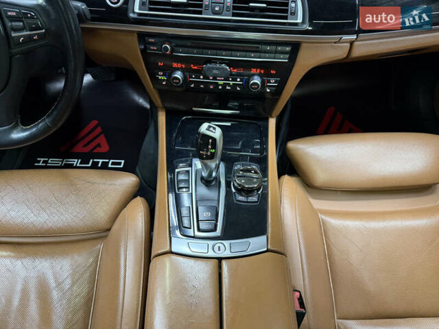 Черный БМВ 7 Серия, объемом двигателя 4.39 л и пробегом 290 тыс. км за 11900 $, фото 27 на Automoto.ua