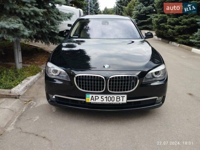 Черный БМВ 7 Серия, объемом двигателя 4.39 л и пробегом 32 тыс. км за 31990 $, фото 8 на Automoto.ua