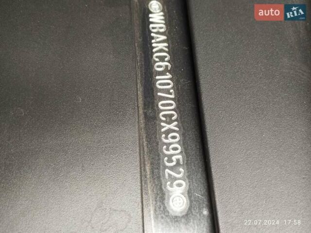 Черный БМВ 7 Серия, объемом двигателя 4.39 л и пробегом 32 тыс. км за 31990 $, фото 23 на Automoto.ua
