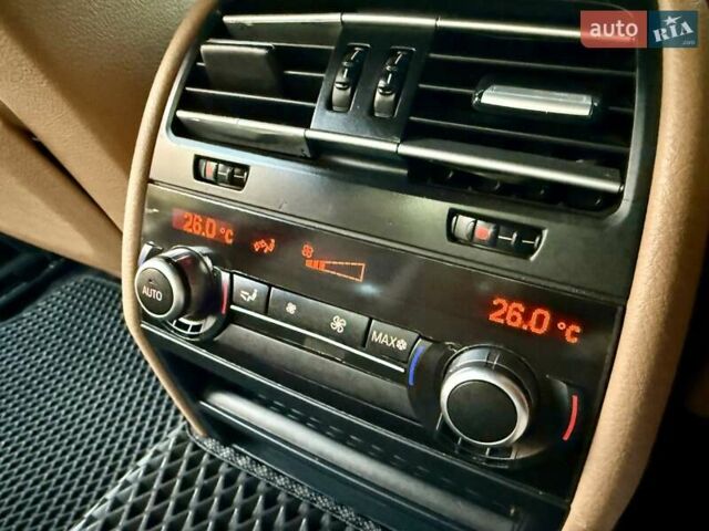 Черный БМВ 7 Серия, объемом двигателя 2.98 л и пробегом 293 тыс. км за 12400 $, фото 42 на Automoto.ua