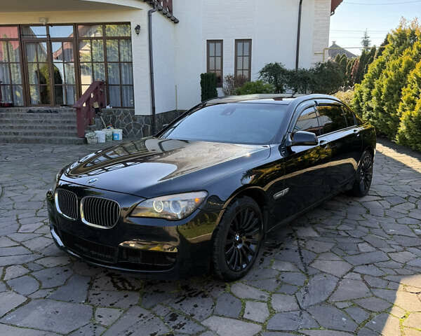 Черный БМВ 7 Серия, объемом двигателя 4.4 л и пробегом 260 тыс. км за 11900 $, фото 31 на Automoto.ua