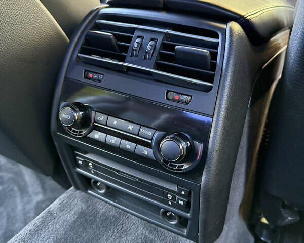 Черный БМВ 7 Серия, объемом двигателя 4.4 л и пробегом 260 тыс. км за 11900 $, фото 22 на Automoto.ua