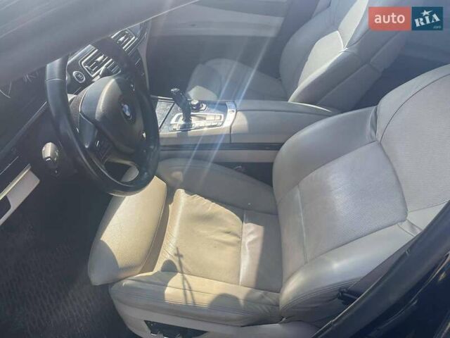 Черный БМВ 7 Серия, объемом двигателя 4.39 л и пробегом 165 тыс. км за 4400 $, фото 7 на Automoto.ua