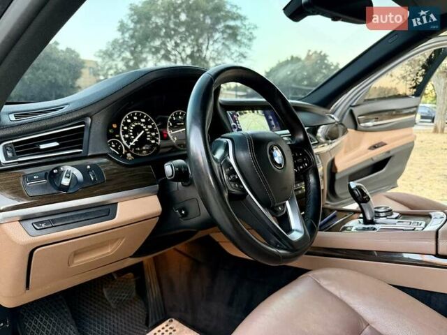 Черный БМВ 7 Серия, объемом двигателя 2.98 л и пробегом 293 тыс. км за 12400 $, фото 14 на Automoto.ua