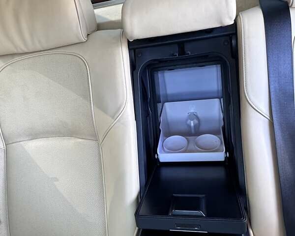 Черный БМВ 7 Серия, объемом двигателя 4.39 л и пробегом 213 тыс. км за 13700 $, фото 10 на Automoto.ua