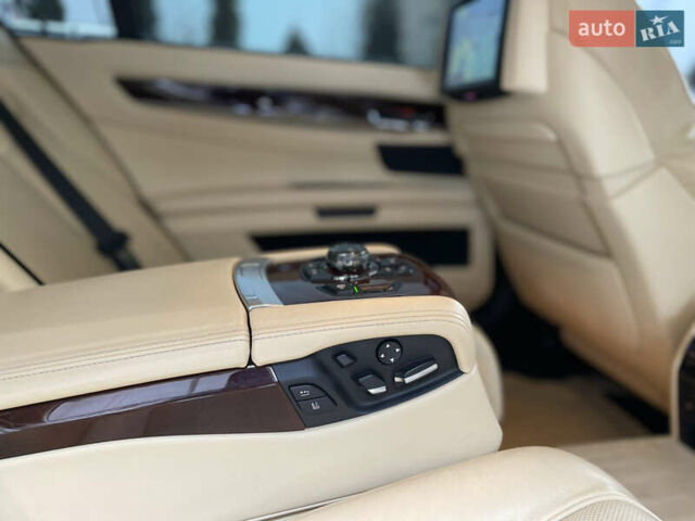 Чорний БМВ 7 Серія, об'ємом двигуна 4.39 л та пробігом 224 тис. км за 13700 $, фото 28 на Automoto.ua