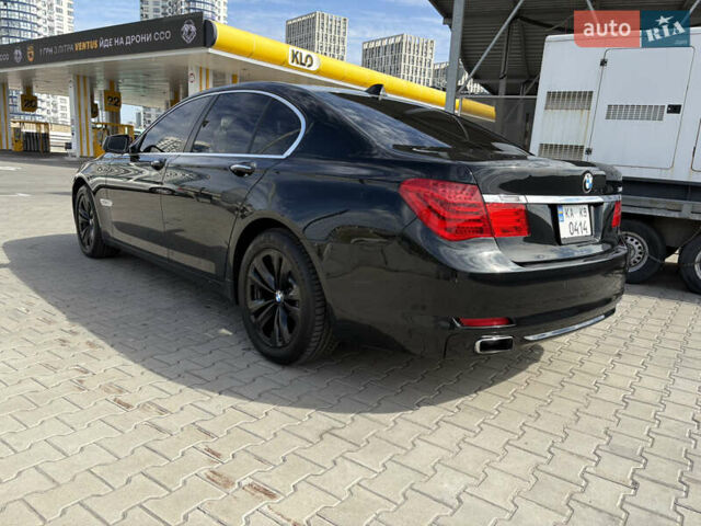 Черный БМВ 7 Серия, объемом двигателя 2.98 л и пробегом 250 тыс. км за 13500 $, фото 25 на Automoto.ua