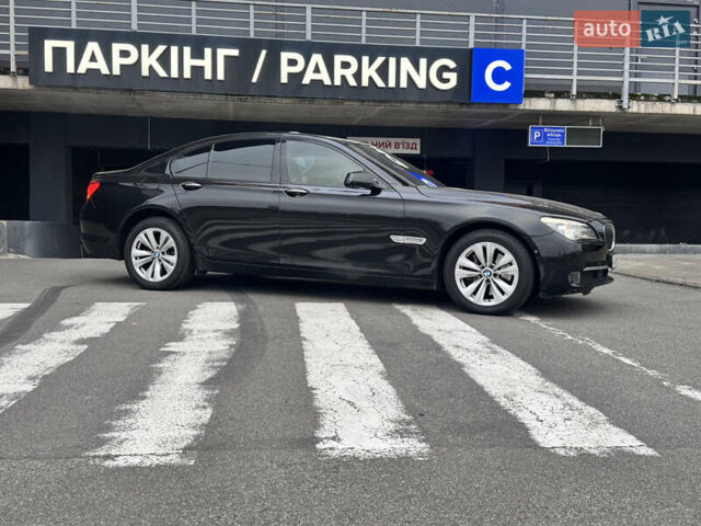 Черный БМВ 7 Серия, объемом двигателя 2.99 л и пробегом 278 тыс. км за 17500 $, фото 4 на Automoto.ua