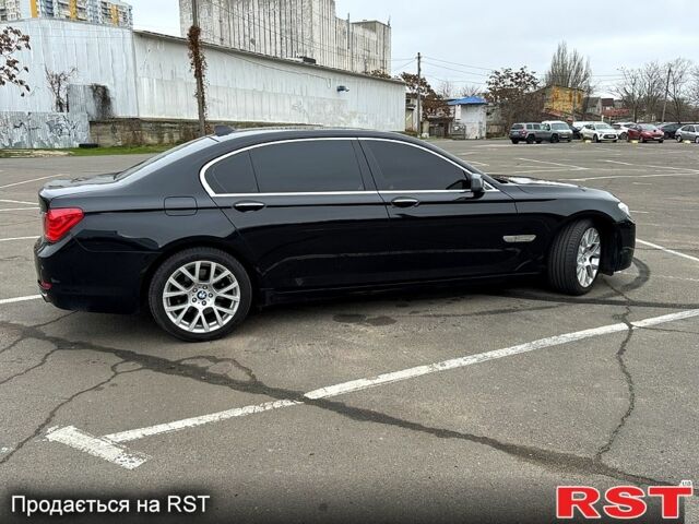 Чорний БМВ 7 Серія, об'ємом двигуна 3 л та пробігом 200 тис. км за 12400 $, фото 5 на Automoto.ua