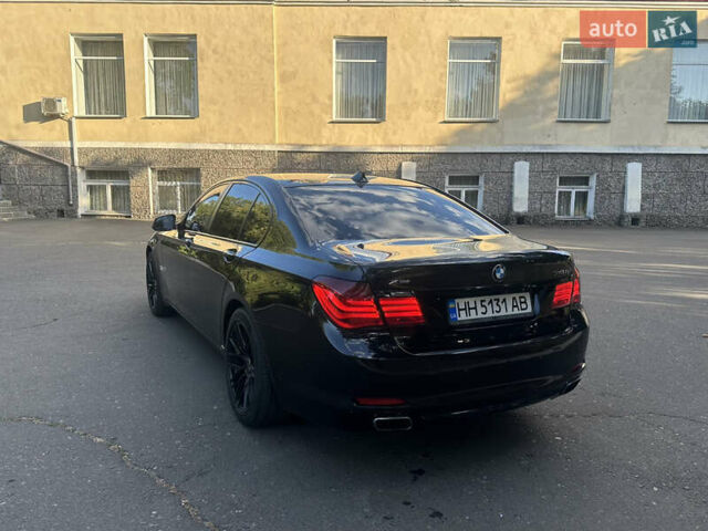 Черный БМВ 7 Серия, объемом двигателя 3 л и пробегом 302 тыс. км за 15800 $, фото 9 на Automoto.ua