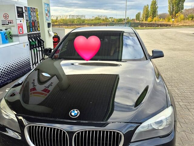 Черный БМВ 7 Серия, объемом двигателя 4.4 л и пробегом 202 тыс. км за 10500 $, фото 5 на Automoto.ua