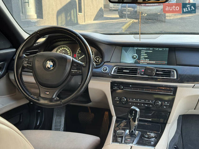 Черный БМВ 7 Серия, объемом двигателя 4.39 л и пробегом 275 тыс. км за 12800 $, фото 24 на Automoto.ua