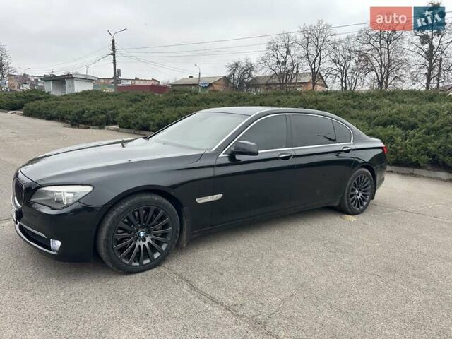 Черный БМВ 7 Серия, объемом двигателя 4.39 л и пробегом 170 тыс. км за 16800 $, фото 1 на Automoto.ua