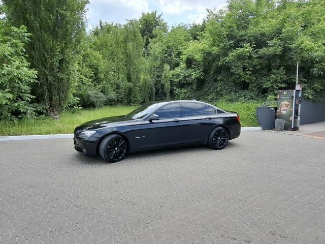 Черный БМВ 7 Серия, объемом двигателя 0 л и пробегом 180 тыс. км за 15500 $, фото 15 на Automoto.ua