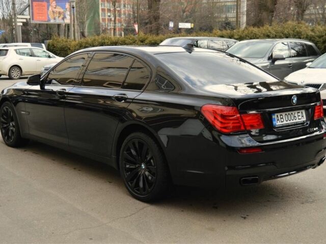 Черный БМВ 7 Серия, объемом двигателя 3 л и пробегом 199 тыс. км за 14000 $, фото 3 на Automoto.ua