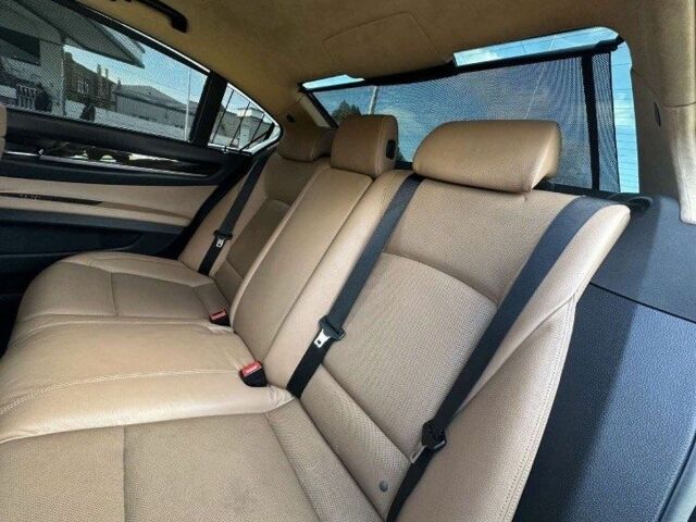 Черный БМВ 7 Серия, объемом двигателя 0 л и пробегом 180 тыс. км за 15500 $, фото 10 на Automoto.ua