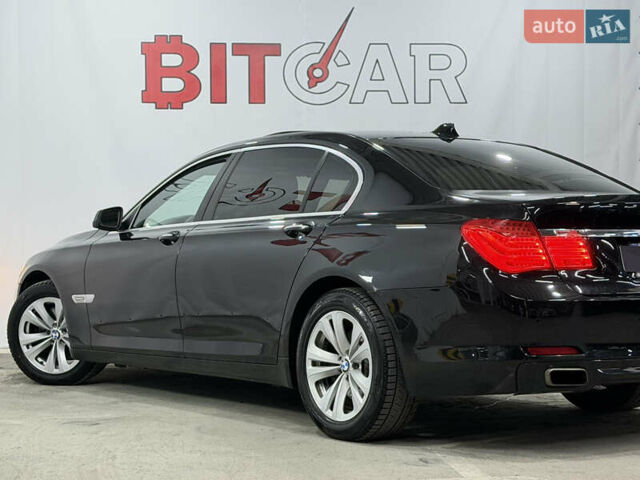 Черный БМВ 7 Серия, объемом двигателя 3 л и пробегом 200 тыс. км за 11200 $, фото 10 на Automoto.ua