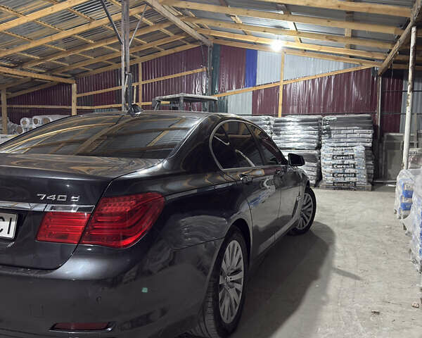 Черный БМВ 7 Серия, объемом двигателя 2.99 л и пробегом 230 тыс. км за 19000 $, фото 4 на Automoto.ua