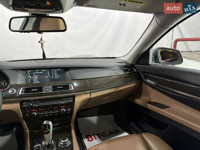 Черный БМВ 7 Серия, объемом двигателя 3 л и пробегом 200 тыс. км за 11200 $, фото 20 на Automoto.ua