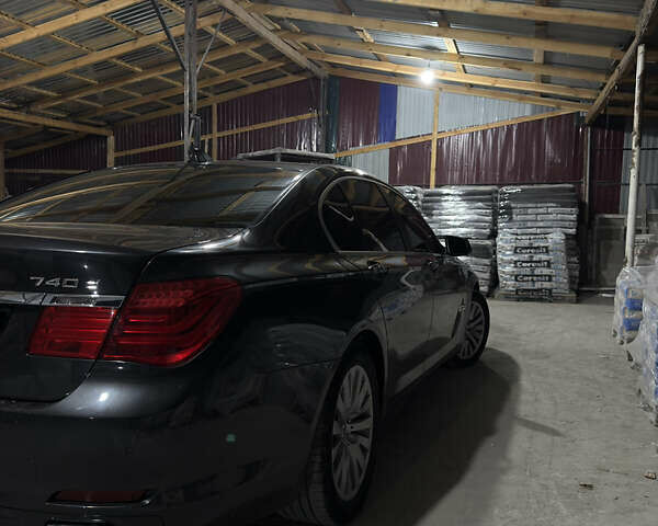 Черный БМВ 7 Серия, объемом двигателя 2.99 л и пробегом 230 тыс. км за 19000 $, фото 3 на Automoto.ua