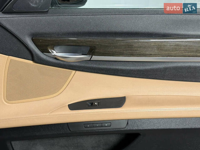 Черный БМВ 7 Серия, объемом двигателя 3 л и пробегом 200 тыс. км за 11200 $, фото 34 на Automoto.ua