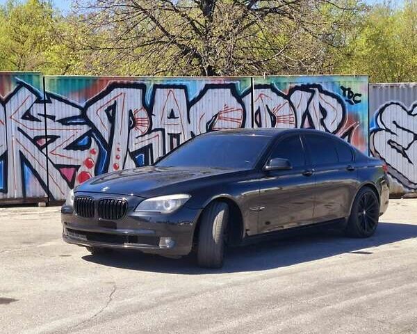 Черный БМВ 7 Серия, объемом двигателя 2.99 л и пробегом 270 тыс. км за 16000 $, фото 16 на Automoto.ua