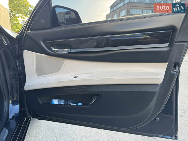Черный БМВ 7 Серия, объемом двигателя 4.39 л и пробегом 275 тыс. км за 12800 $, фото 33 на Automoto.ua