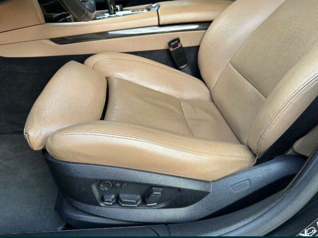 Черный БМВ 7 Серия, объемом двигателя 0 л и пробегом 180 тыс. км за 15500 $, фото 11 на Automoto.ua