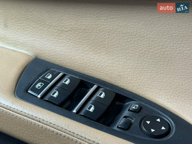 Черный БМВ 7 Серия, объемом двигателя 3 л и пробегом 200 тыс. км за 11200 $, фото 29 на Automoto.ua