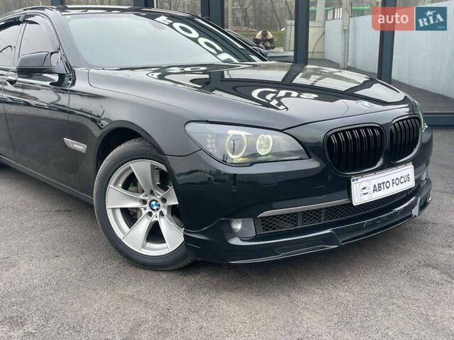 Черный БМВ 7 Серия, объемом двигателя 3 л и пробегом 265 тыс. км за 13990 $, фото 1 на Automoto.ua