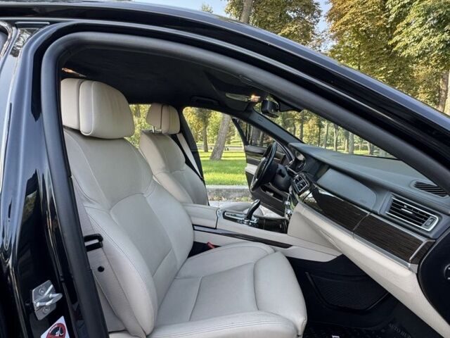 Черный БМВ 7 Серия, объемом двигателя 4.4 л и пробегом 80 тыс. км за 19333 $, фото 17 на Automoto.ua