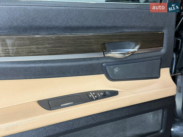 Черный БМВ 7 Серия, объемом двигателя 3 л и пробегом 200 тыс. км за 11200 $, фото 46 на Automoto.ua