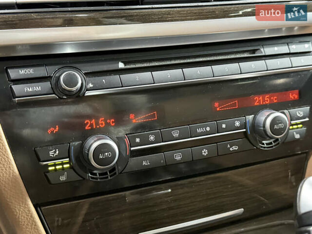 Черный БМВ 7 Серия, объемом двигателя 3 л и пробегом 200 тыс. км за 11200 $, фото 24 на Automoto.ua