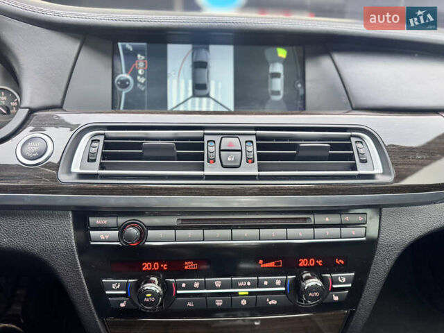 Черный БМВ 7 Серия, объемом двигателя 2.99 л и пробегом 278 тыс. км за 17500 $, фото 20 на Automoto.ua