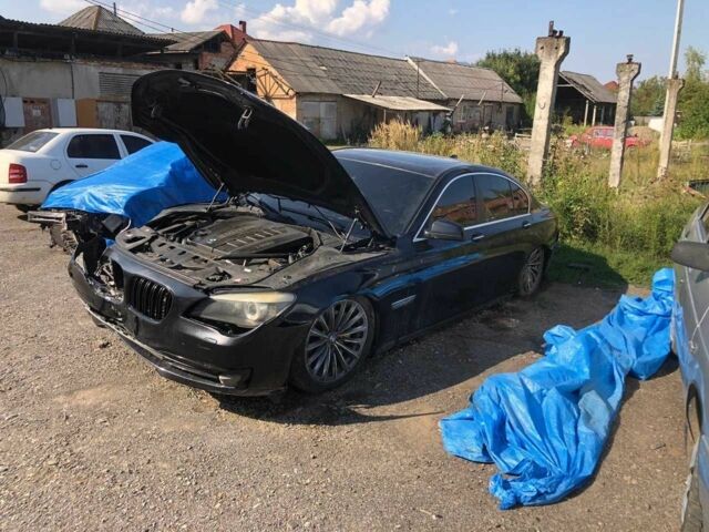 Чорний БМВ 7 Серія, об'ємом двигуна 3 л та пробігом 250 тис. км за 8678 $, фото 8 на Automoto.ua