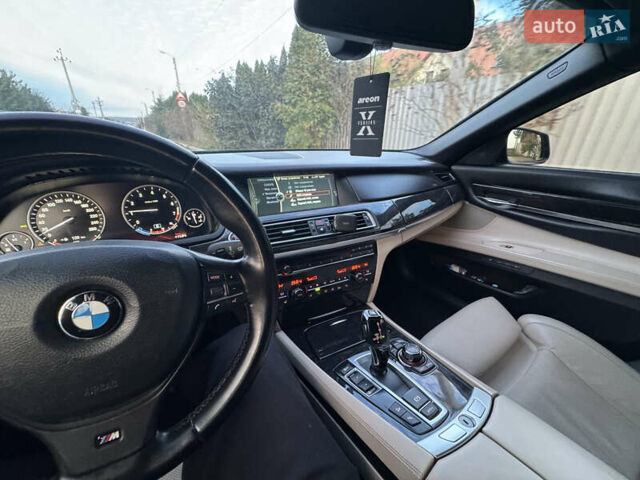 Черный БМВ 7 Серия, объемом двигателя 4.39 л и пробегом 275 тыс. км за 12800 $, фото 20 на Automoto.ua