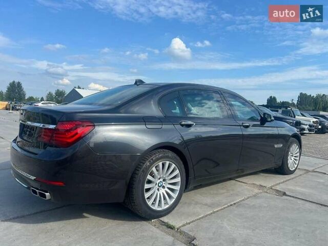 Черный БМВ 7 Серия, объемом двигателя 0 л и пробегом 21 тыс. км за 140473 $, фото 2 на Automoto.ua