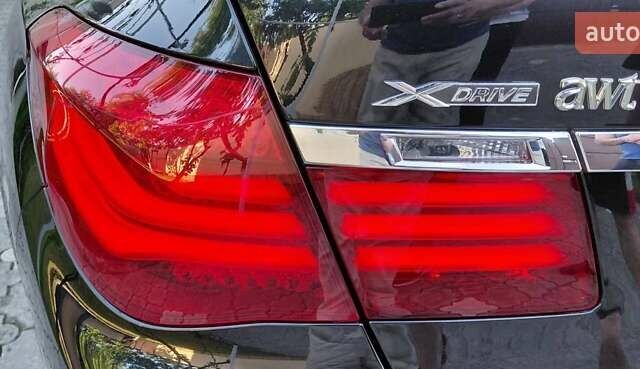 Чорний БМВ 7 Серія, об'ємом двигуна 2.99 л та пробігом 172 тис. км за 20999 $, фото 13 на Automoto.ua