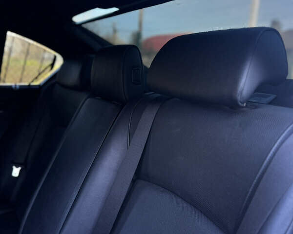 Чорний БМВ 7 Серія, об'ємом двигуна 2.99 л та пробігом 360 тис. км за 18000 $, фото 14 на Automoto.ua