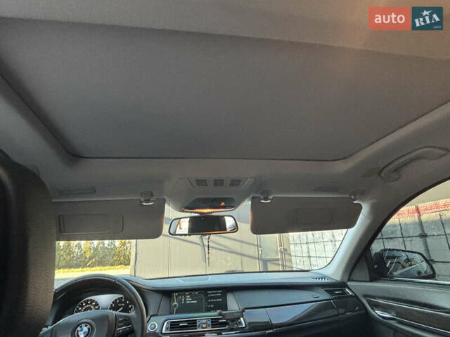 Черный БМВ 7 Серия, объемом двигателя 2.98 л и пробегом 222 тыс. км за 11000 $, фото 9 на Automoto.ua