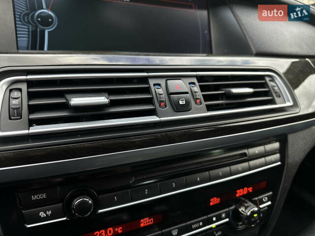 Черный БМВ 7 Серия, объемом двигателя 2.99 л и пробегом 240 тыс. км за 16900 $, фото 53 на Automoto.ua