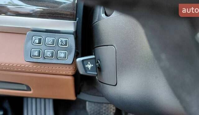 Чорний БМВ 7 Серія, об'ємом двигуна 2.99 л та пробігом 172 тис. км за 20999 $, фото 32 на Automoto.ua