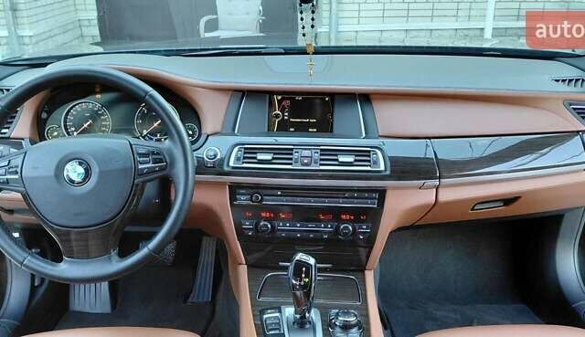 Чорний БМВ 7 Серія, об'ємом двигуна 2.99 л та пробігом 172 тис. км за 20999 $, фото 23 на Automoto.ua