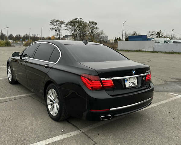 Черный БМВ 7 Серия, объемом двигателя 2.98 л и пробегом 204 тыс. км за 12300 $, фото 4 на Automoto.ua
