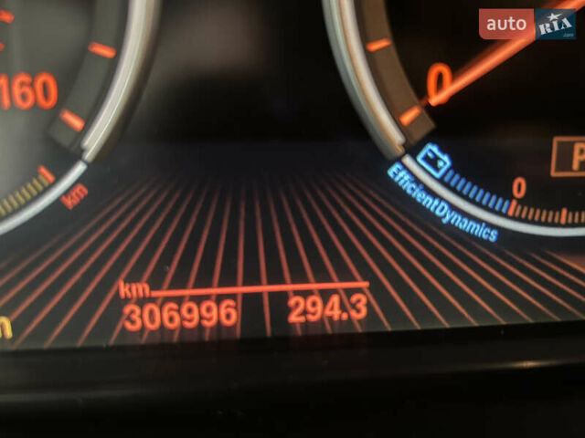 Чорний БМВ 7 Серія, об'ємом двигуна 2.98 л та пробігом 306 тис. км за 14700 $, фото 15 на Automoto.ua