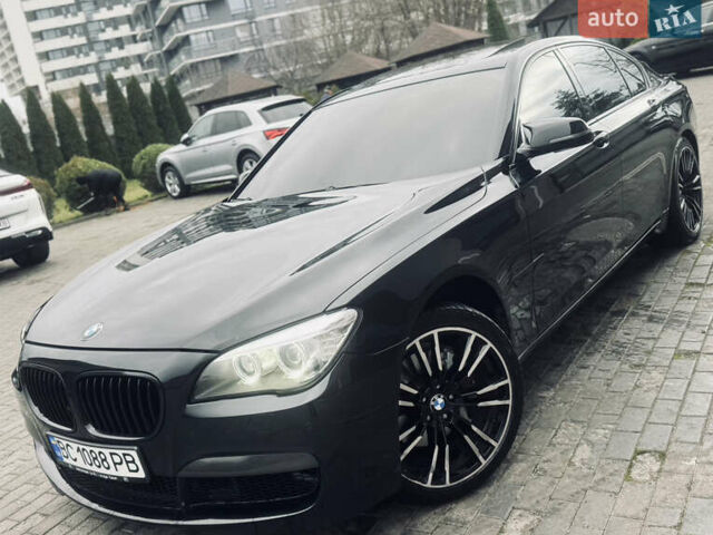 Черный БМВ 7 Серия, объемом двигателя 2.98 л и пробегом 285 тыс. км за 12500 $, фото 12 на Automoto.ua