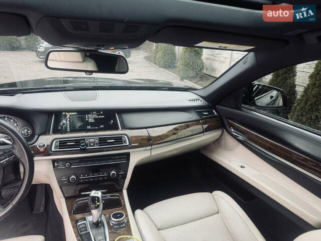 Черный БМВ 7 Серия, объемом двигателя 2.98 л и пробегом 285 тыс. км за 12500 $, фото 32 на Automoto.ua